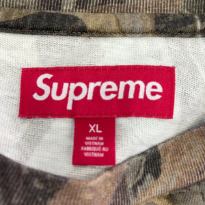 Supreme Tee Size XL (Pre-Owned) - tag
