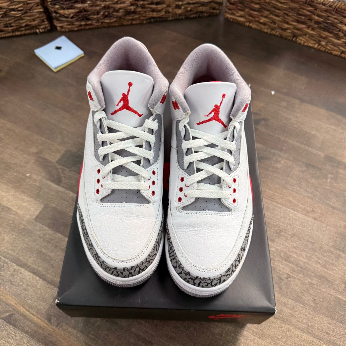 Jordan 3 Retro Fire Red (2022) Size 9 (Pre-Owned) - Image 2