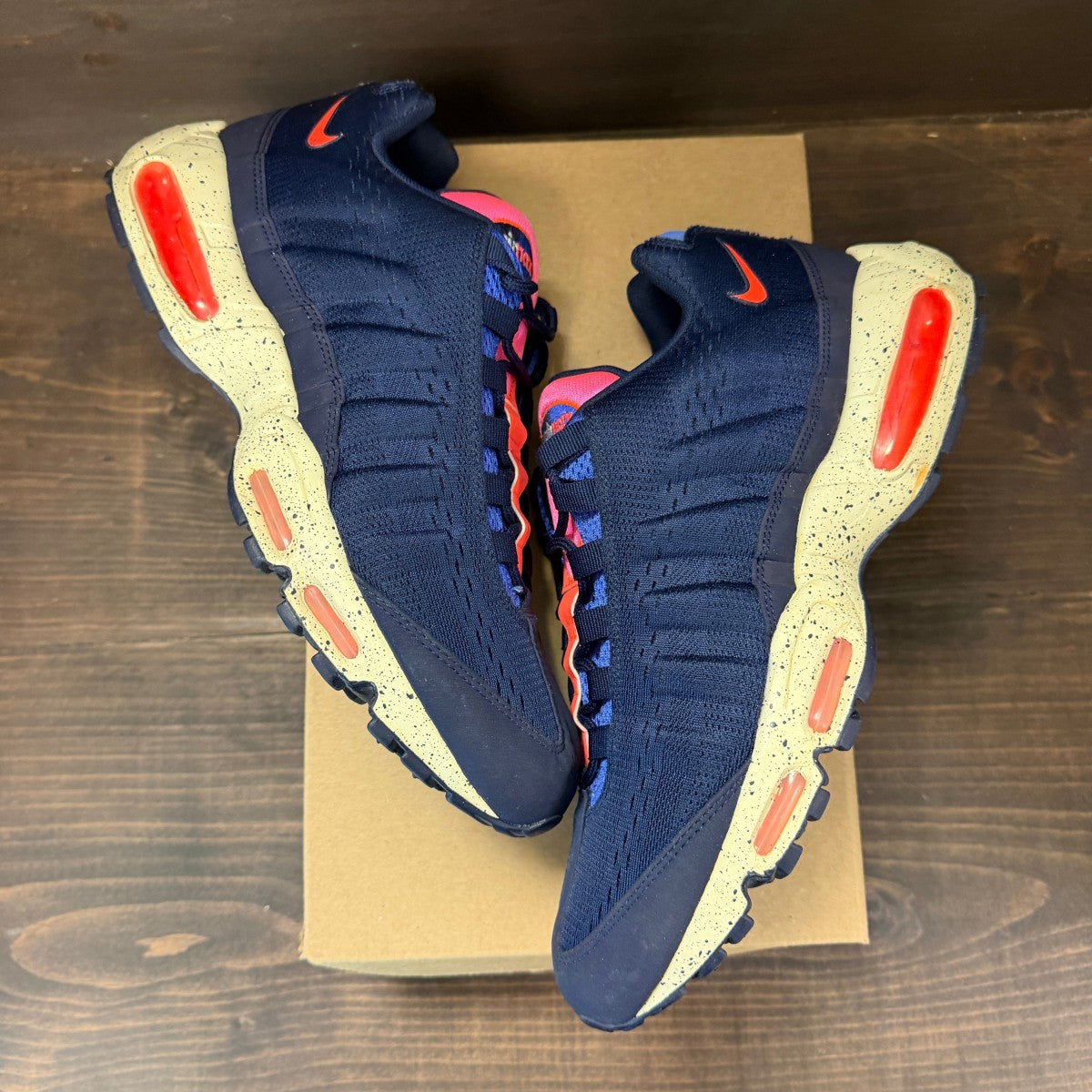Nike Air Max 95 Beaches of Rio Size 11.5 (Pre-Owned) - Image 2