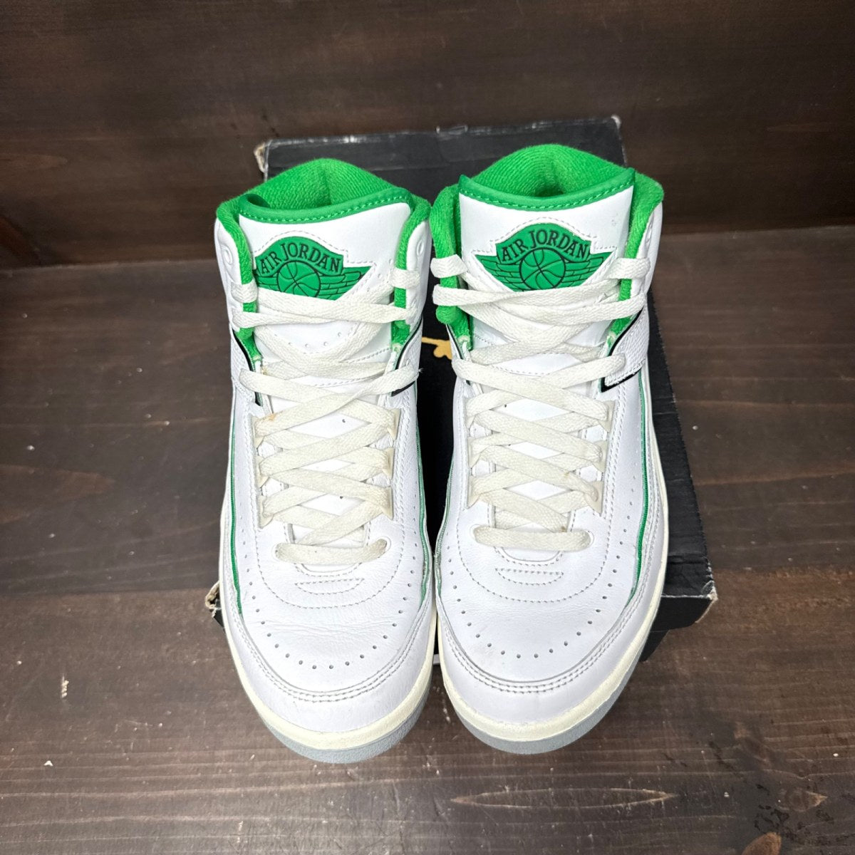 Jordan 2 Retro Lucky Green (GS) Size 7Y (Pre-Owned) - back
