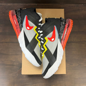 Nike LeBron 18 Low Sylvester vs Tweety Space Jam Size 8.5 (Pre-Owned) - Image 2