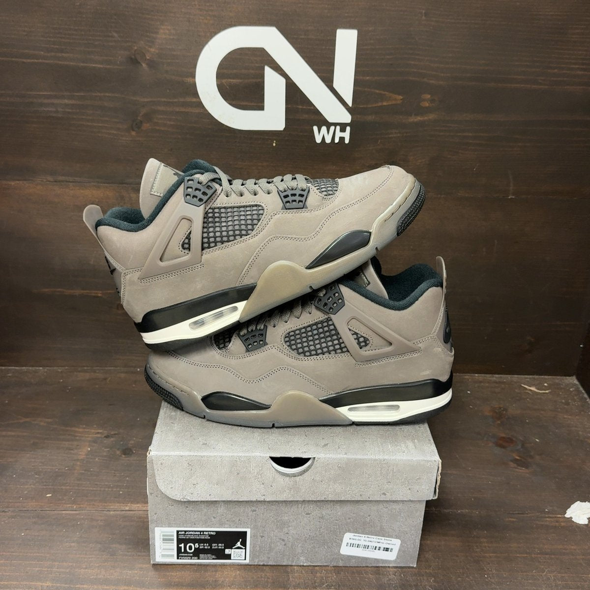 Jordan 4 Retro Cave Stone Size 10.5 (Pre-Owned) - front