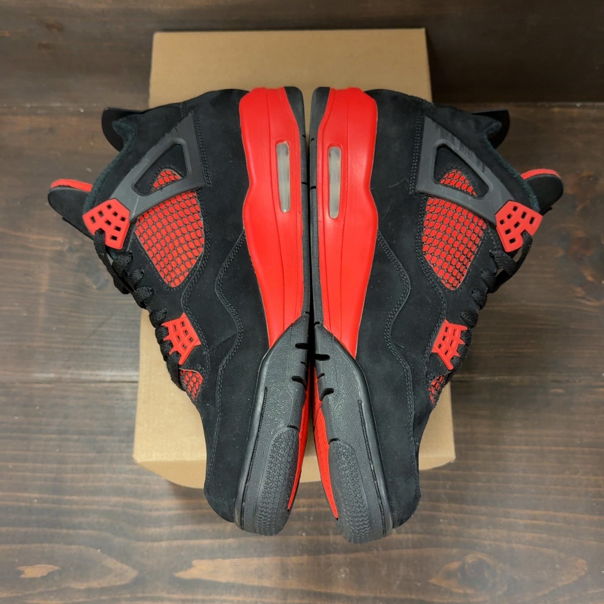 Jordan 4 Retro Red Thunder Size 12 (Pre-Owned) - aux
