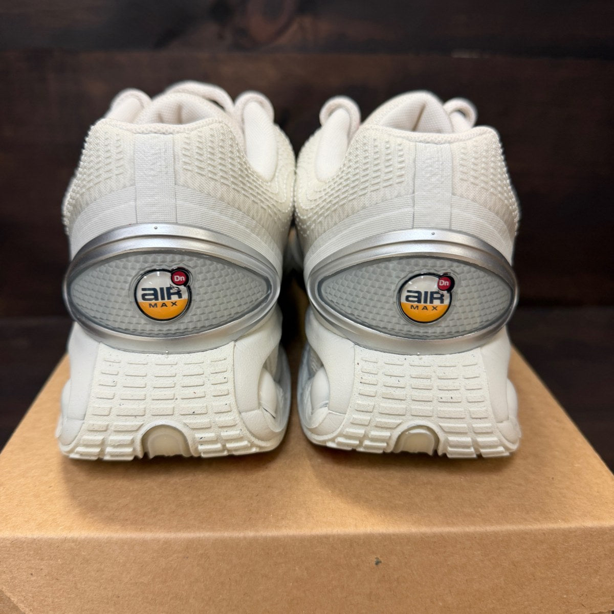 Nike Air Max Dn Phantom Light Bone Size 10.5 (Pre-Owned) - Image 4