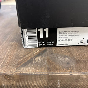 Jordan 4 Retro Royalty - Image 6