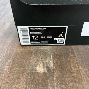 Jordan 1 Low Bulls - Image 6