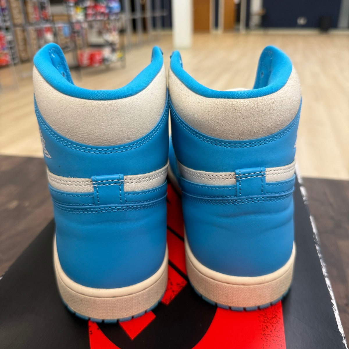 Jordan 1 Retro High OG UNC Reimagined - Image 2