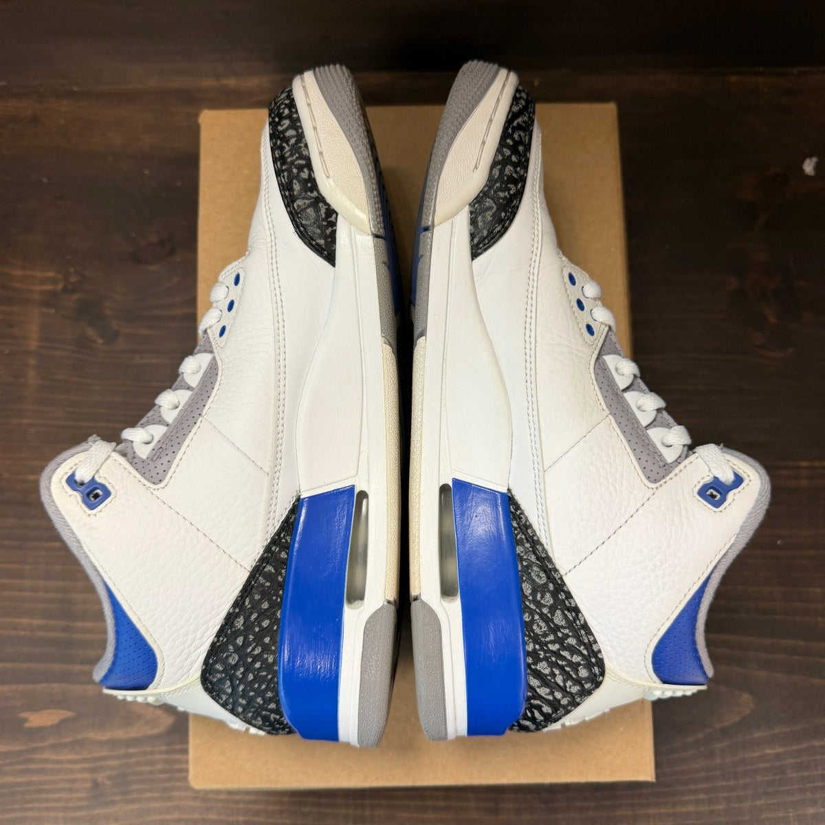 Jordan 3 Retro Racer Blue Size 9.5 (Pre-Owned) - Image 5