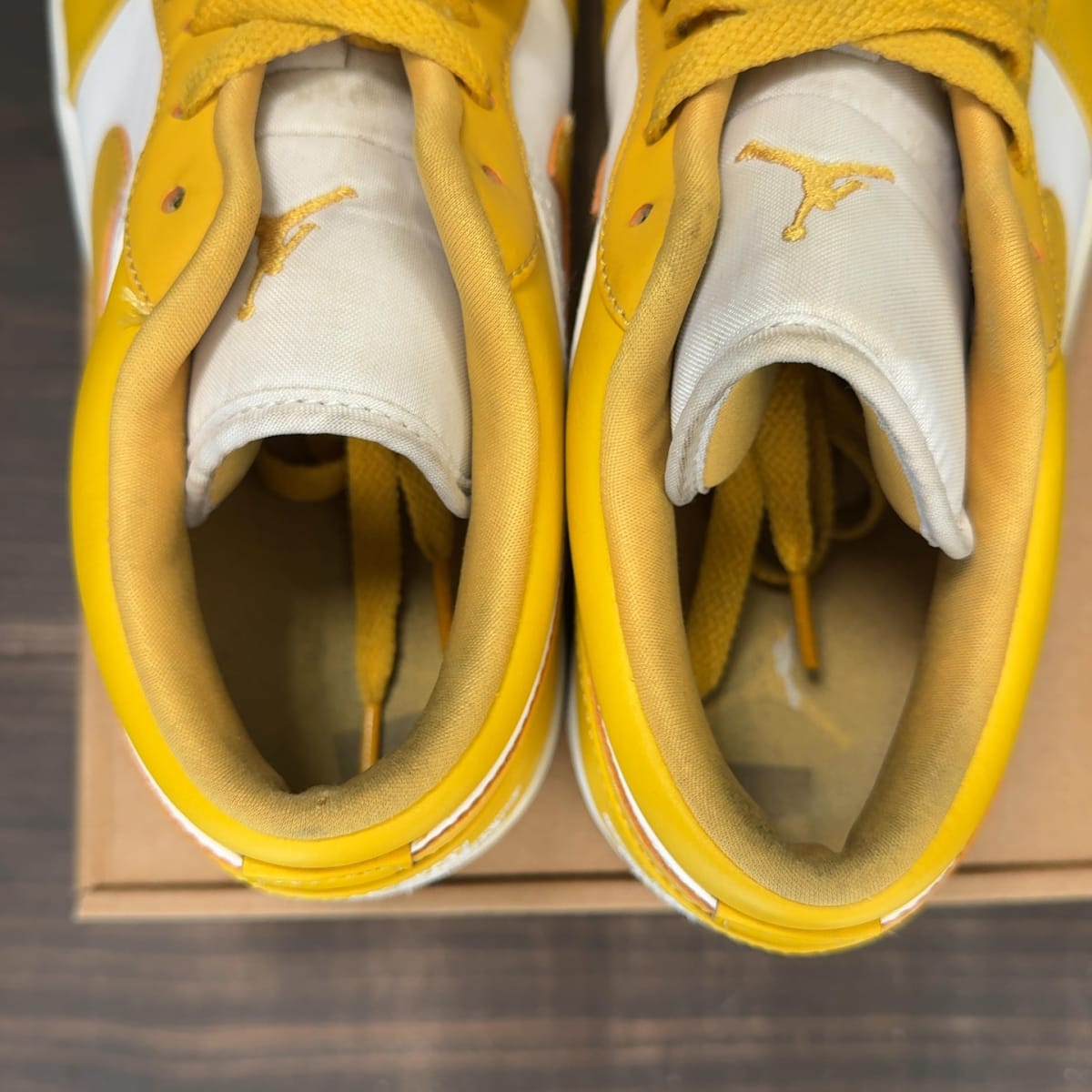 Jordan 1 Low Pollen Size 9.5 (Pre-Owned) - aux