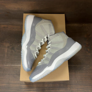 Jordan 11 Retro Cool Grey (2021) (GS) Size 7Y (Pre-Owned) - Image 2