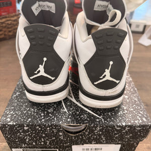 Jordan 4 Retro Military Black Size 8 (Pre-Owned) - Image 4