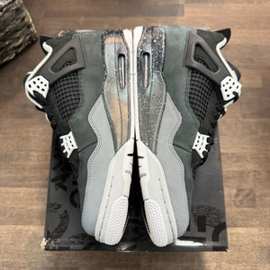 Jordan 4 Retro Fear (2024) Size 10 (Pre-Owned) - Image 2