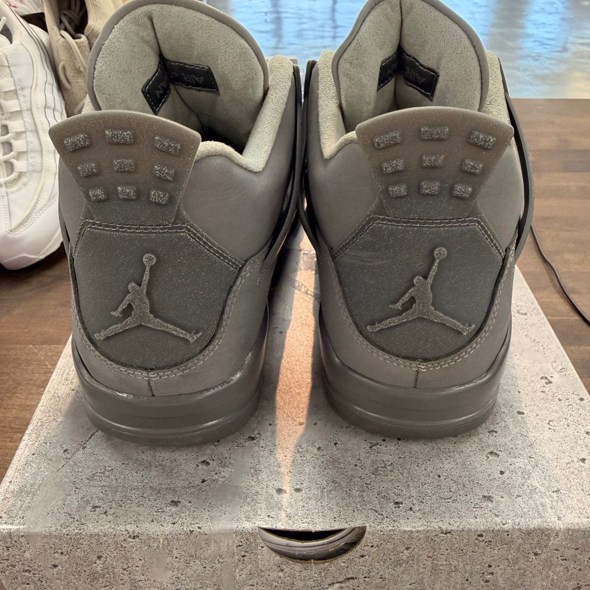 Jordan 4 Retro SE Paris Olympics Wet Cement Size 9.5 (Pre-Owned) - Image 4