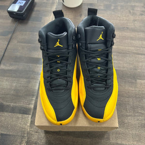 Jordan 12 Retro Black University Gold Size 9.5 (Pre-Owned) - Image 2
