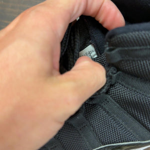 Jordan 11 Retro Playoffs Bred (2019) (GS) Size 7Y (Pre-Owned) - aux
