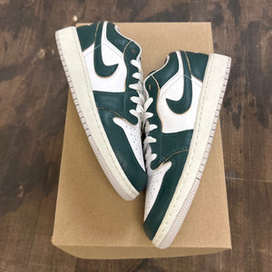 Jordan 1 Low SE Oxidized Green (GS) Size 6Y (Pre-Owned) - Image 1