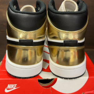 Jordan 1 Mid Metallic Gold Black White Size 10.5 (Pre-Owned) - Image 5