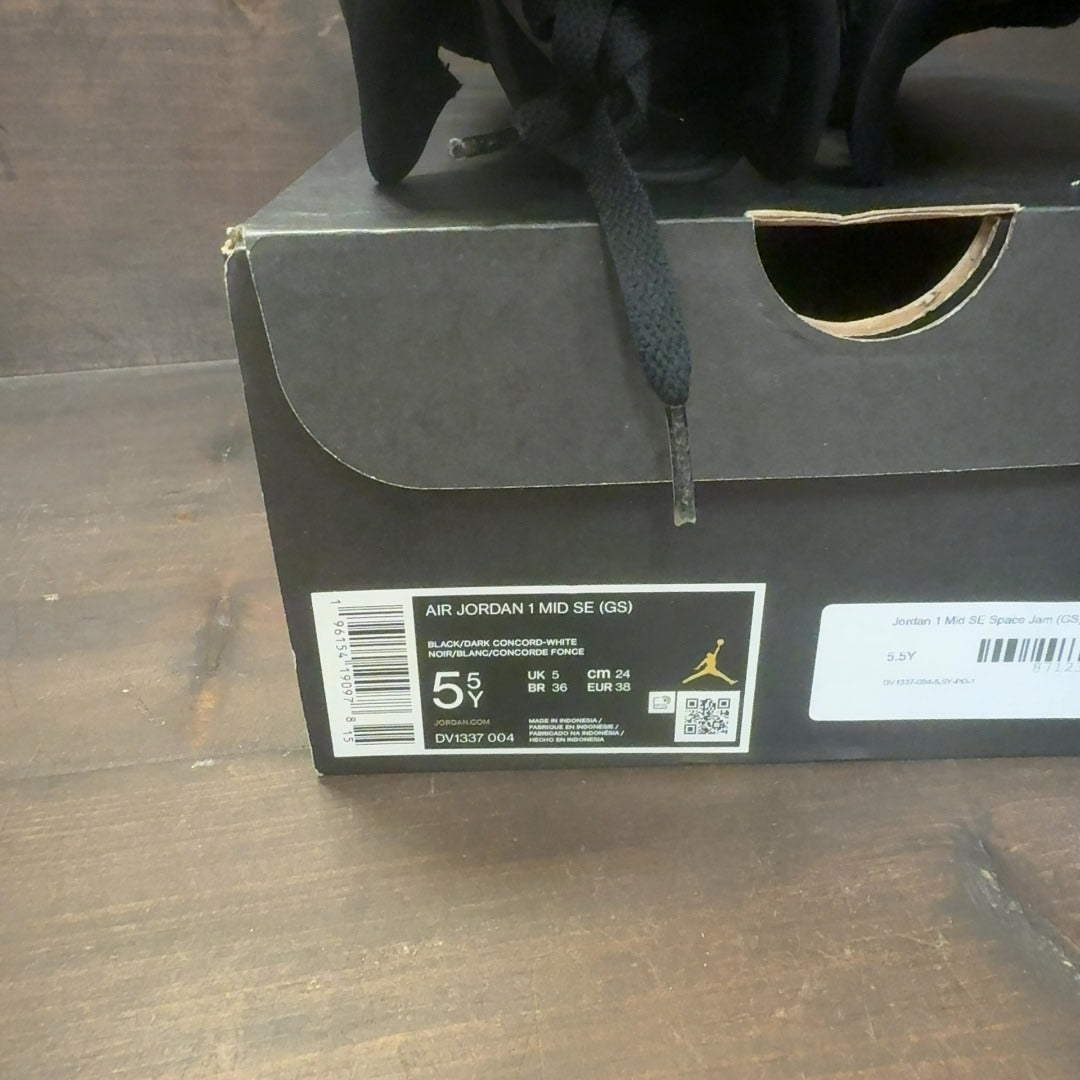 Jordan 1 Mid SE Space Jam (GS) - Image 8