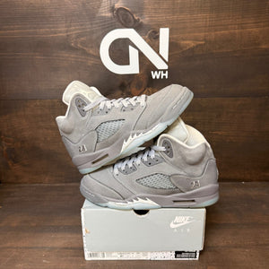 Jordan 5 Retro Wolf Grey (2026) (GS) - Image 1