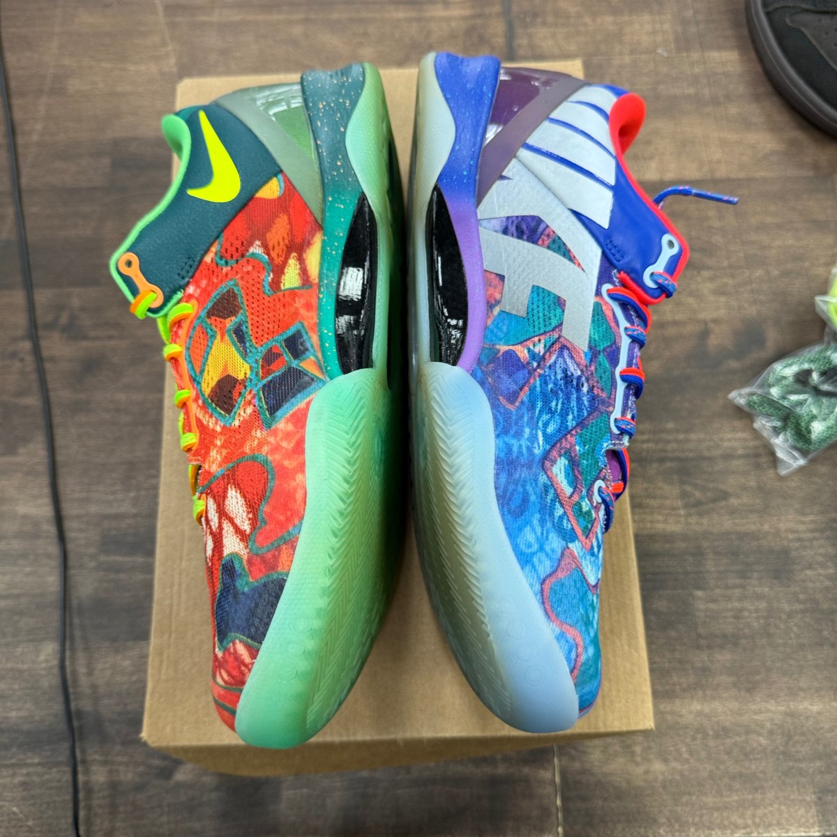 Nike Kobe 8 Protro What The (2025) Size 10.5 (Pre-Owned) - Image 3
