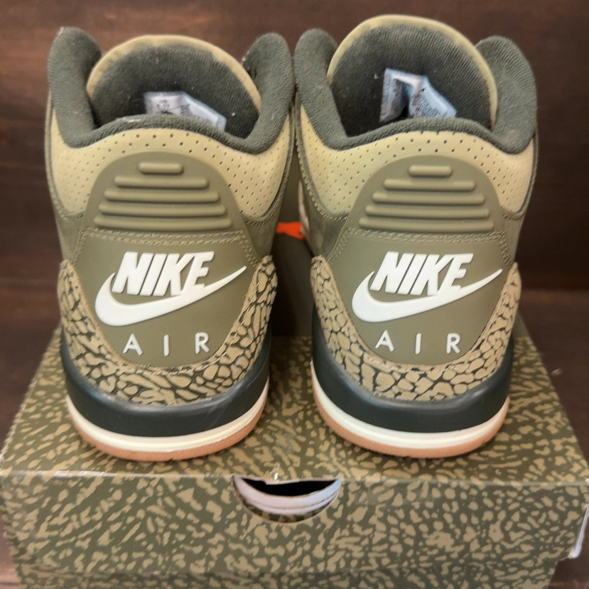 Jordan 3 Retro Family Affair (GS) - Image 5