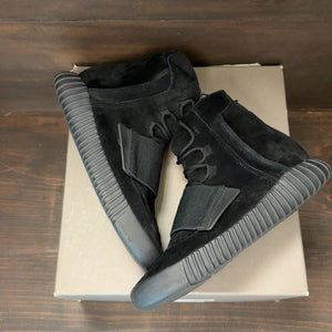 adidas Yeezy Boost 750 Triple Black - Image 2