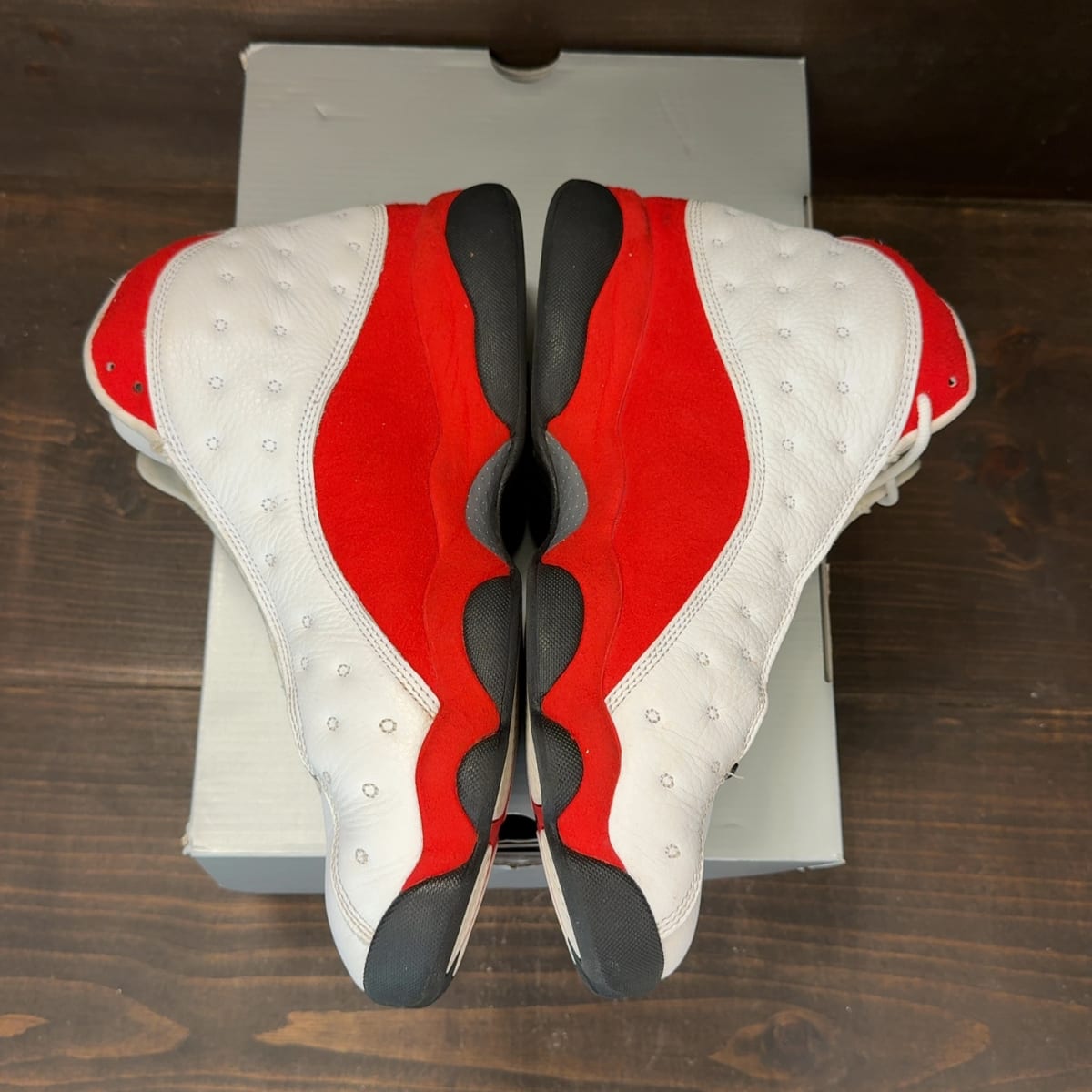 Jordan 13 Retro OG Chicago (2026) Size 11 (Pre-Owned) - aux
