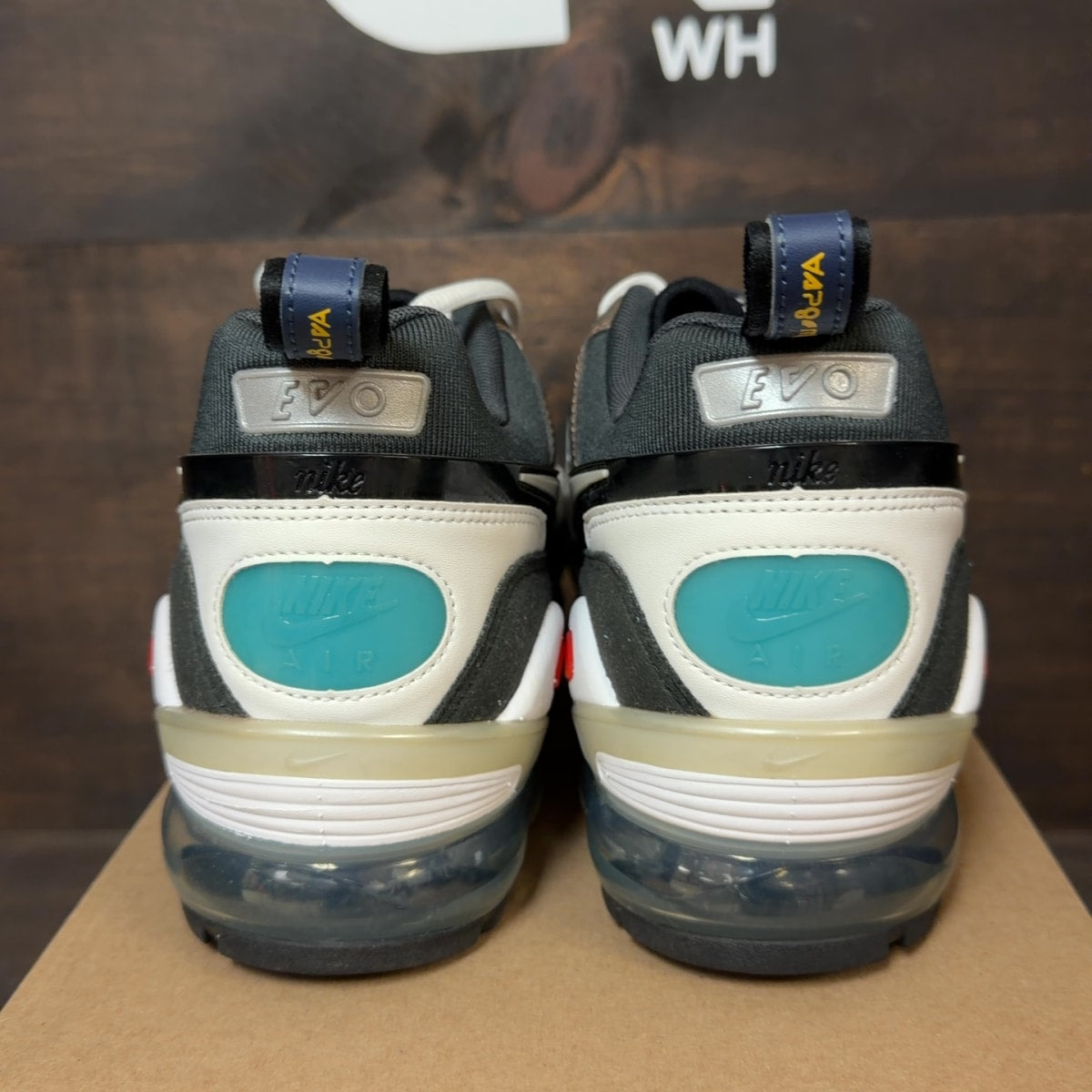 Nike Air VaporMax Evo Midnight Navy Size 11 (Pre-Owned) - Image 5