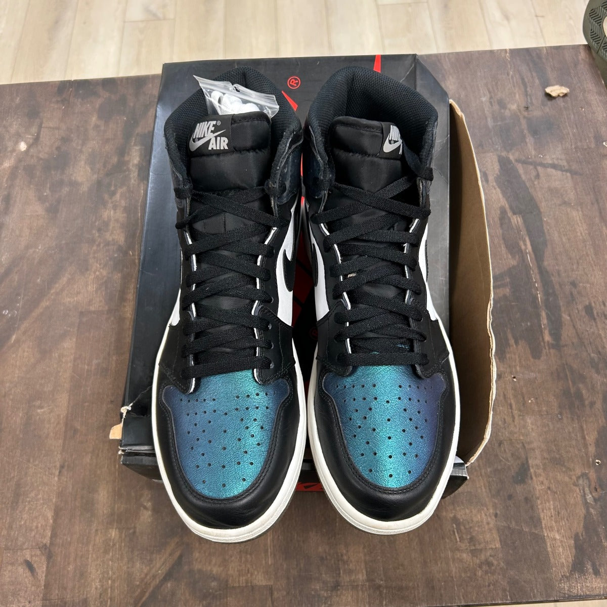 Jordan 1 Retro All-Star Chameleon (2017) - Image 4
