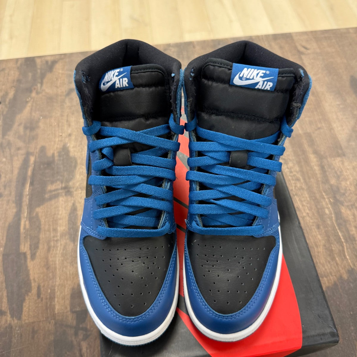 Jordan 1 Retro High OG Dark Marina Blue (GS) Size 6.5Y (Pre-Owned) - Image 2