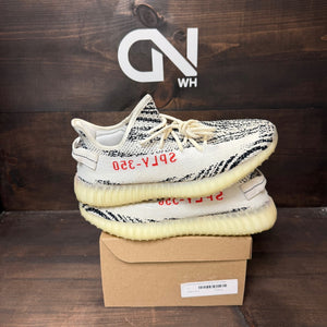 adidas Yeezy Boost 350 V2 Zebra Size 11 (Pre-Owned) - Image 1