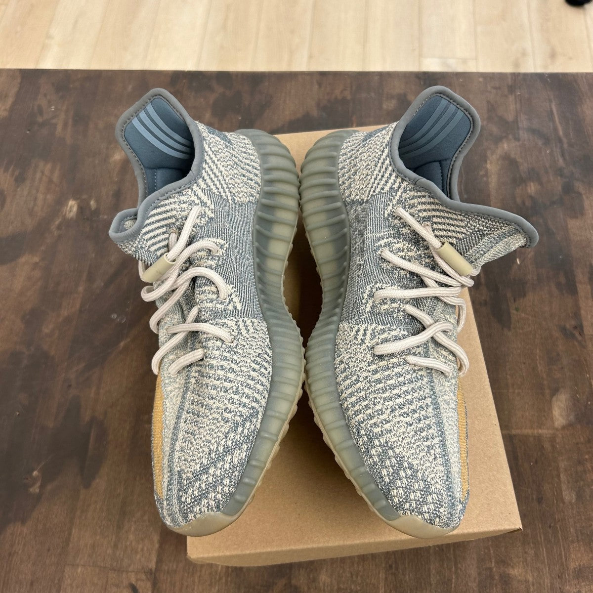 adidas Yeezy Boost 350 V2 Israfil Size 10 (Pre-Owned) - Image 3