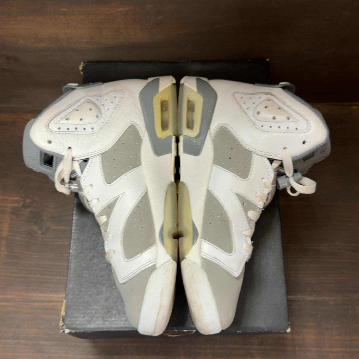 Jordan 6 Retro Cool Grey (GS) Size 6.5Y (Pre-Owned) - Image 4