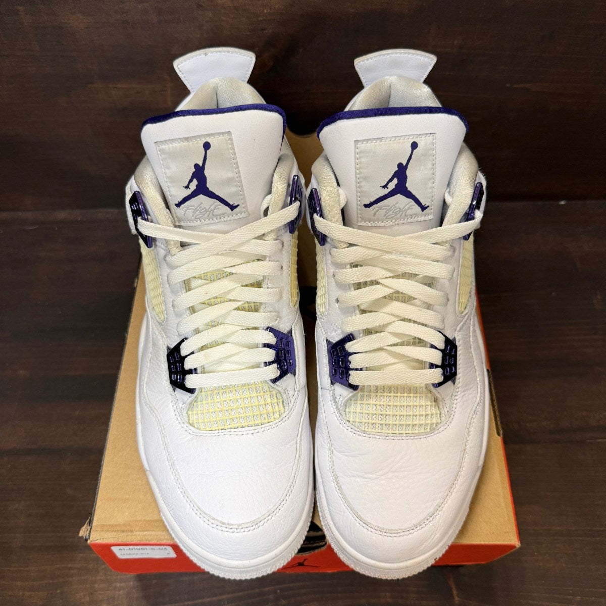 Jordan 4 Retro Metallic Purple Size 13 (Pre-Owned) - Image 2