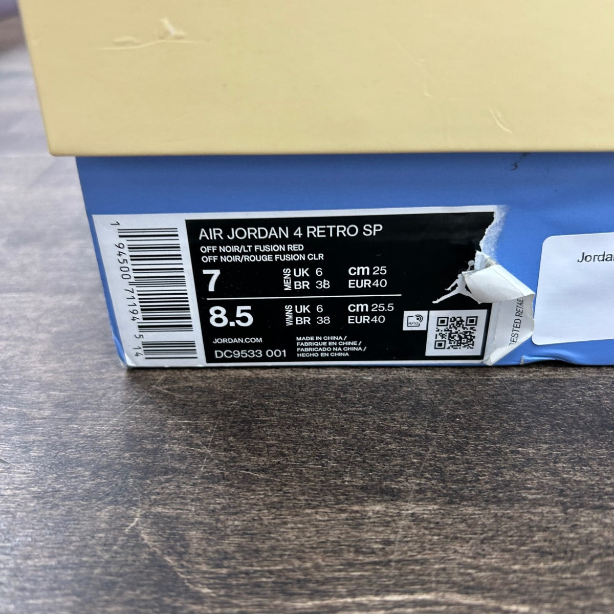 Jordan 4 Retro Union Off Noir Size 7 (Pre-Owned) - Image 6