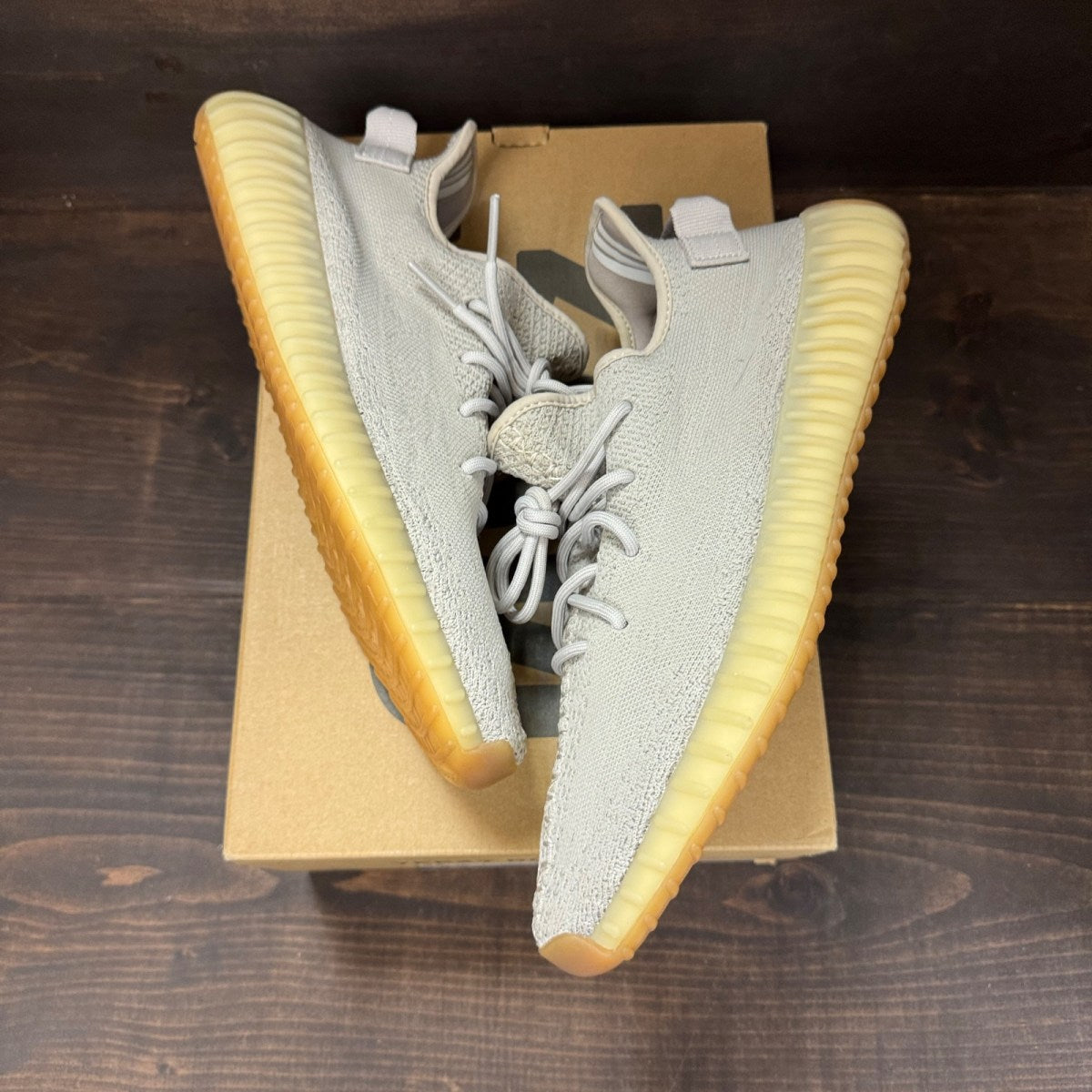 adidas Yeezy Boost 350 V2 Sesame - Image 2