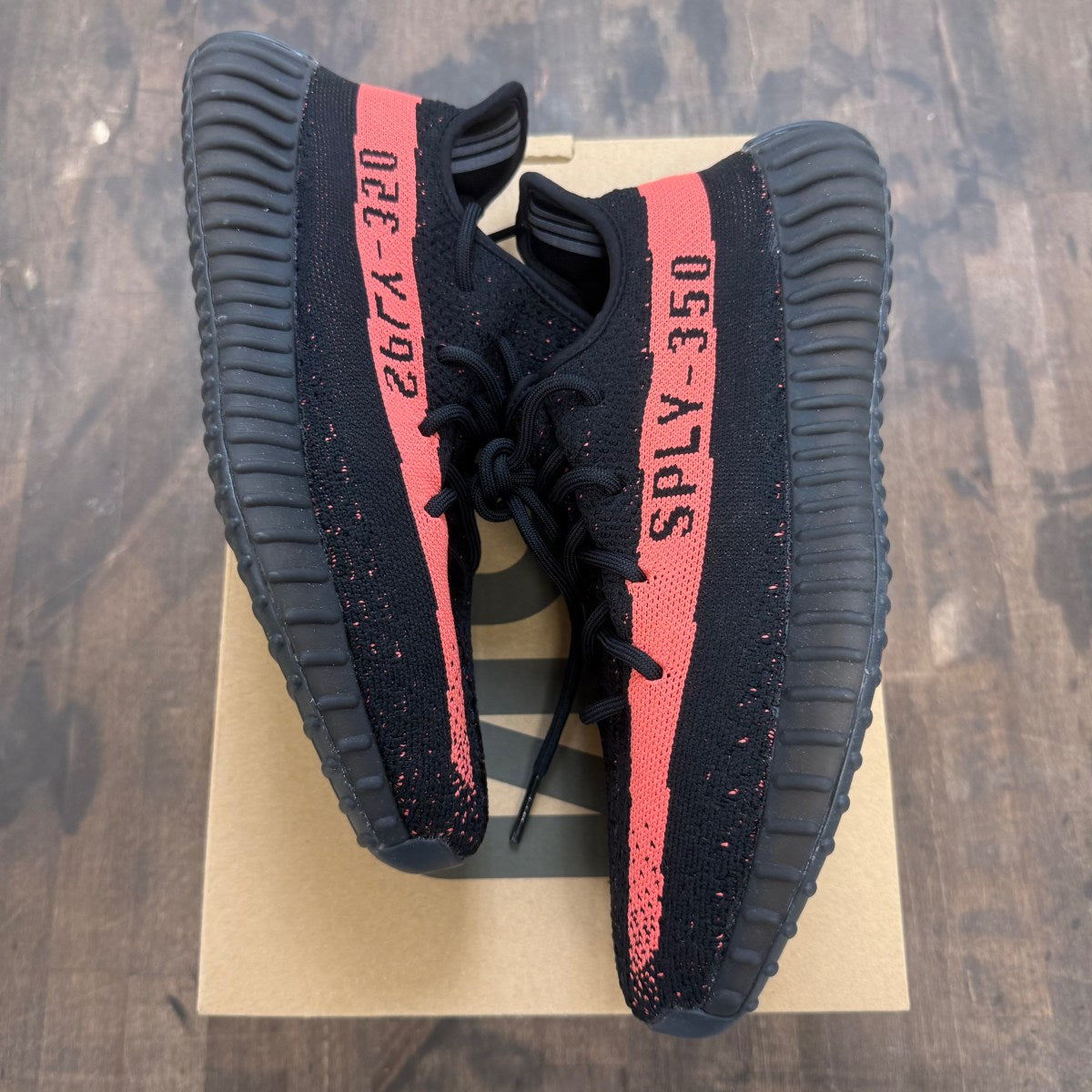 adidas Yeezy Boost 350 V2 Core Black Red Size 9 (Pre-Owned) - Image 1
