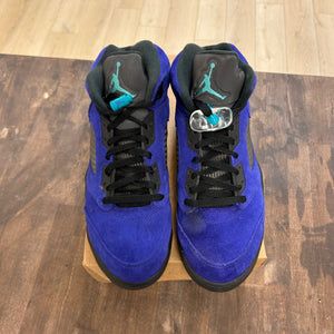 Jordan 5 Retro Alternate Grape Size 10 (Pre-Owned) - Image 2