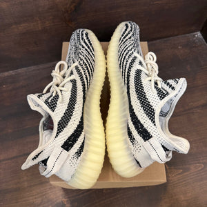 adidas Yeezy Boost 350 V2 Zebra Size 11 (Pre-Owned) - Image 5