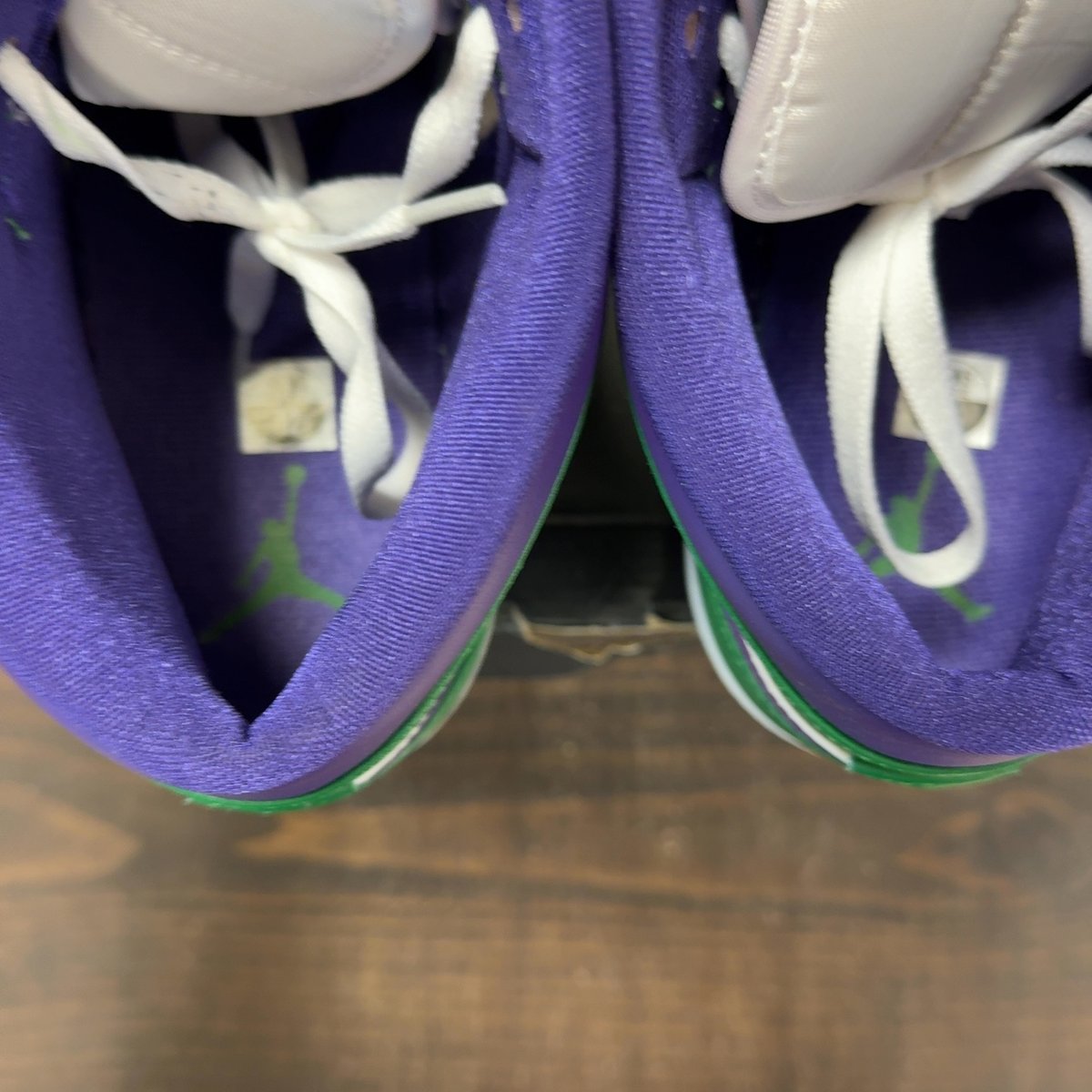 Jordan 1 Mid Incredible Hulk Size 12 (Pre-Owned) - aux