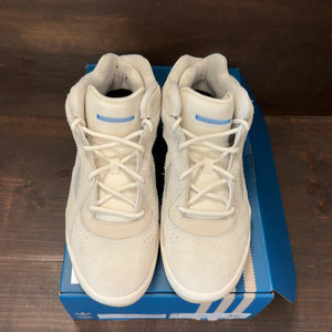 adidas BadBo 1.0 Bad Bunny Resilience Size 10.5 (Pre-Owned) - tag