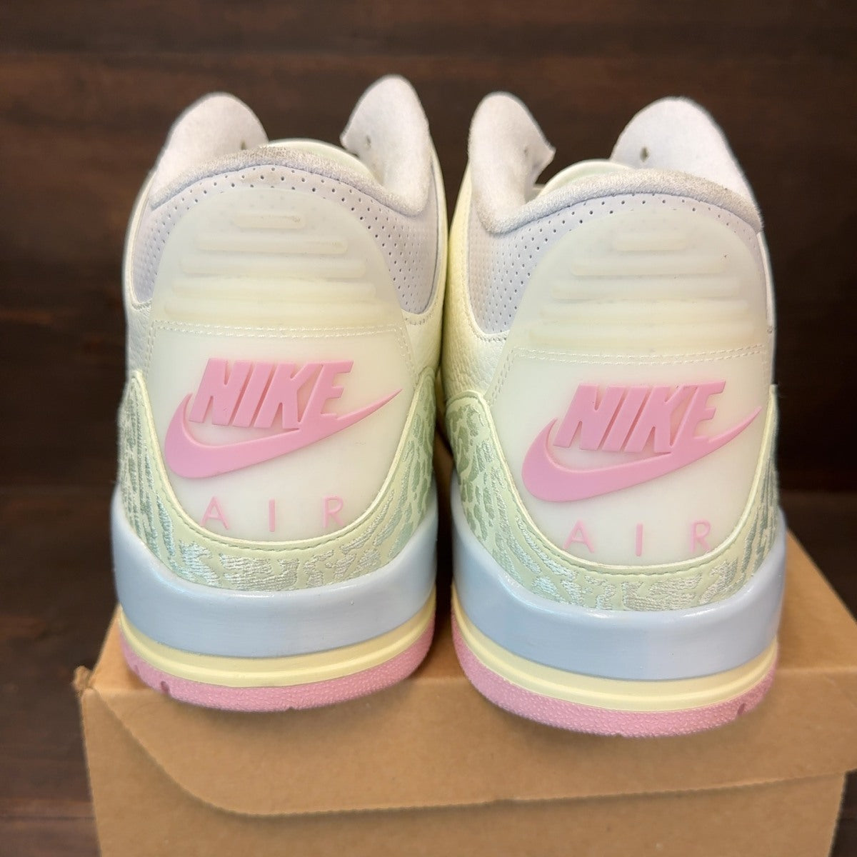 Jordan 3 Retro Spring Is In The Air Size 13 (Pre-Owned) - Image 5