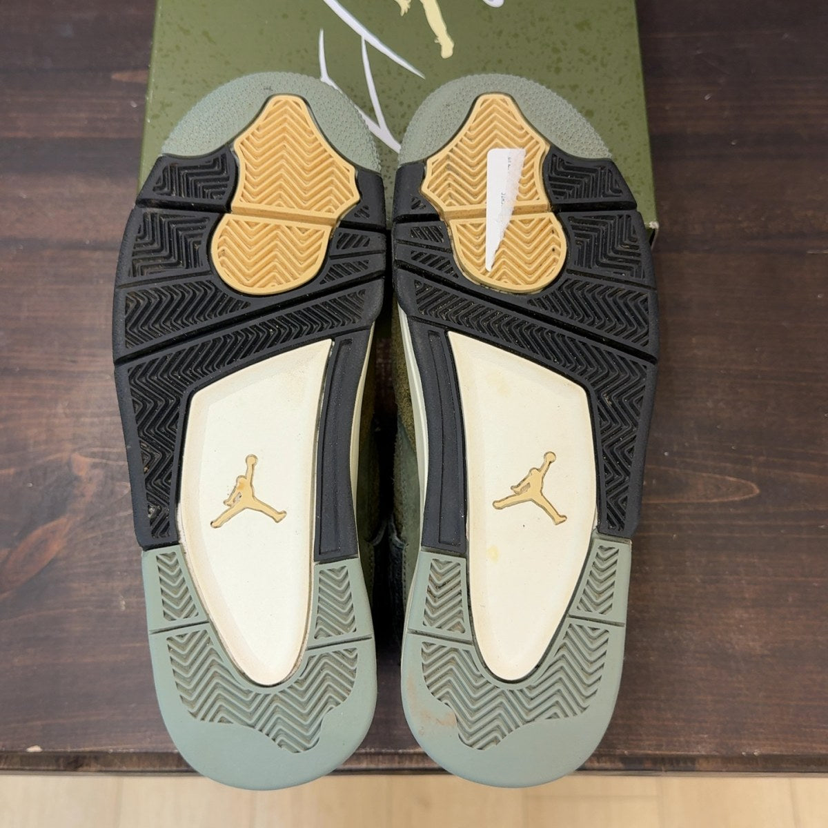 Jordan 4 Retro SE Craft Medium Olive - Image 9