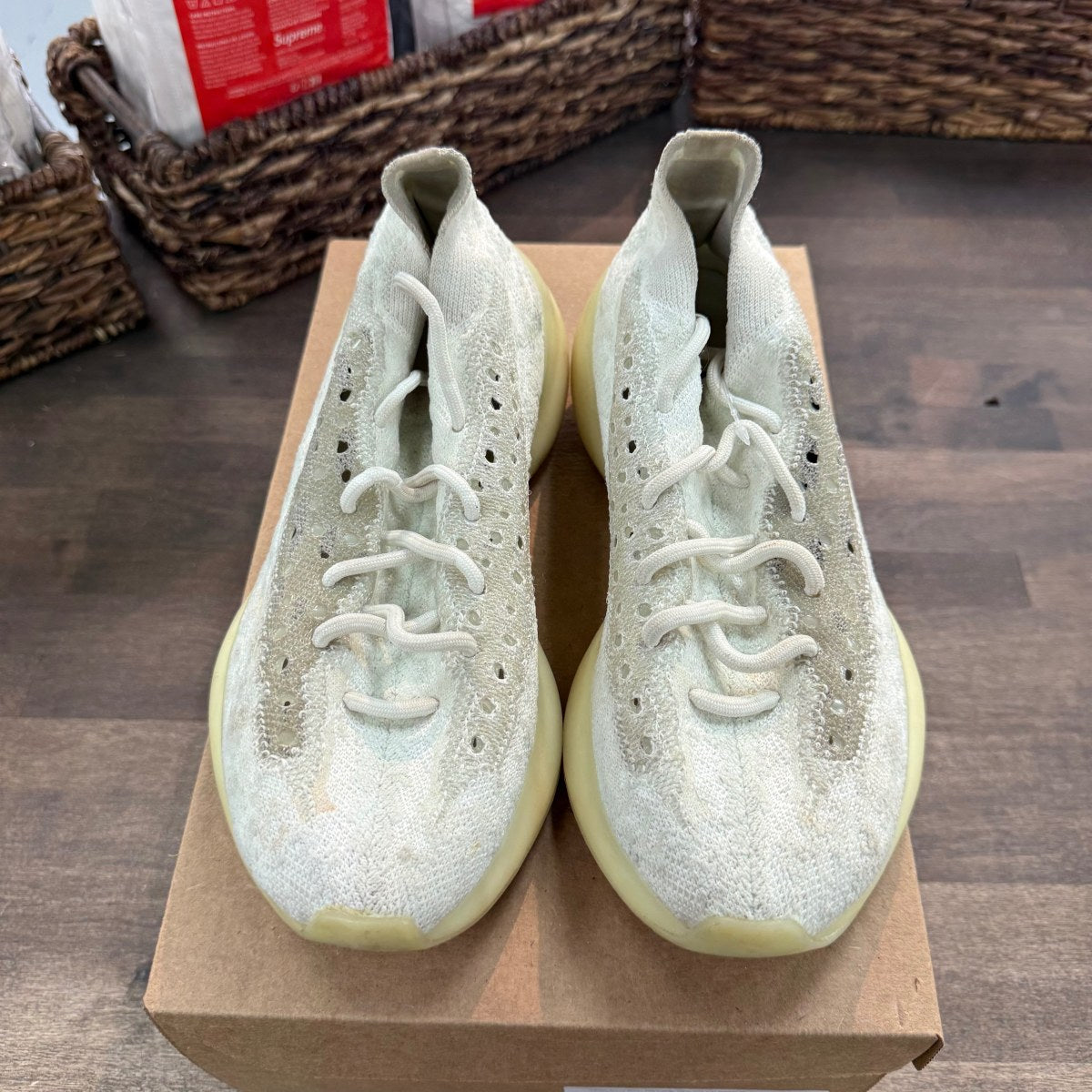 adidas Yeezy Boost 380 Calcite Glow Size 7.5 (Pre-Owned) - Image 3