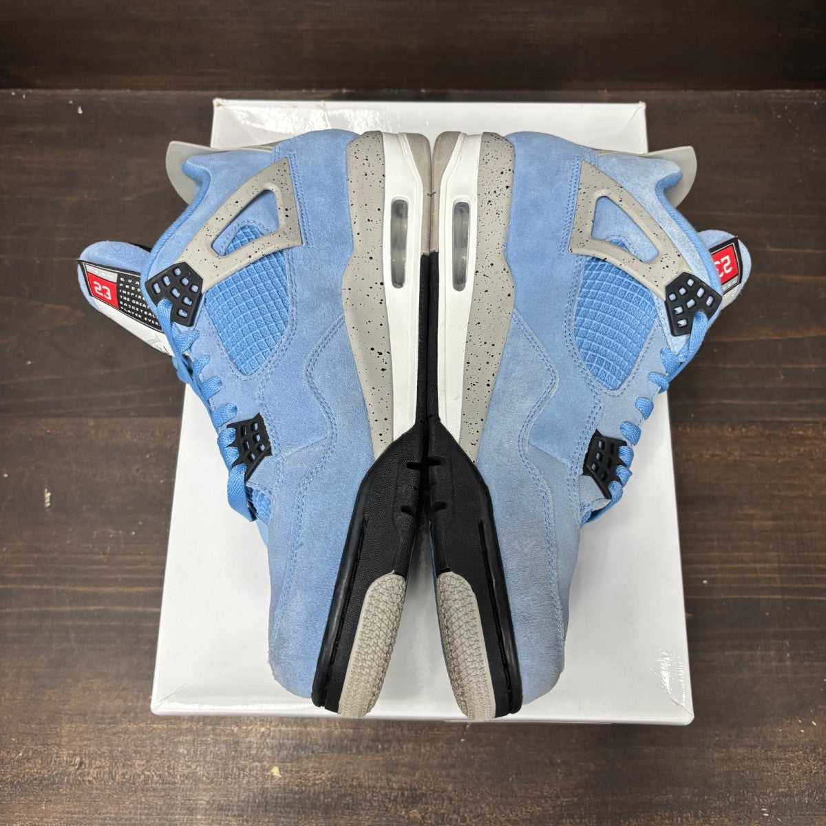 Jordan 4 Retro University Blue - Image 4