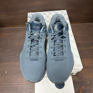 Nike Kobe 7 Black Mamba Collection Fade to Black - Image 2