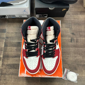 Jordan 1 Retro High OG Chicago Lost and Found - Image 2