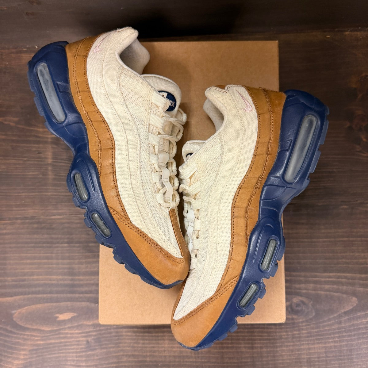 Nike Air Max 95 Ale Brown Size 10.5 (Pre-Owned) - Image 2