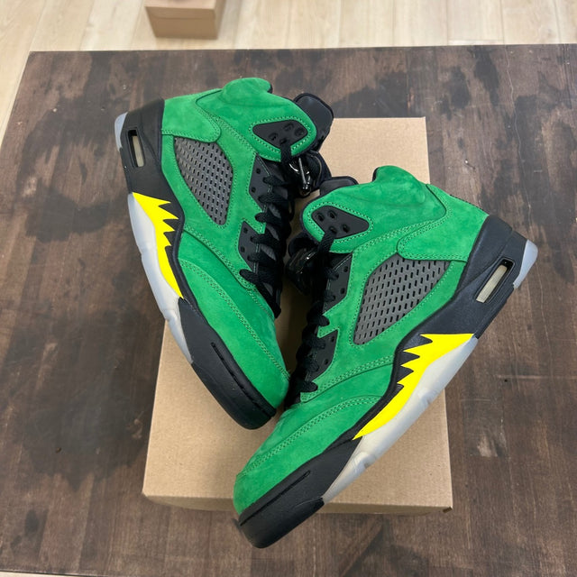 Jordan 5 Retro SE Oregon Size 10 (Pre-Owned) - Image 1