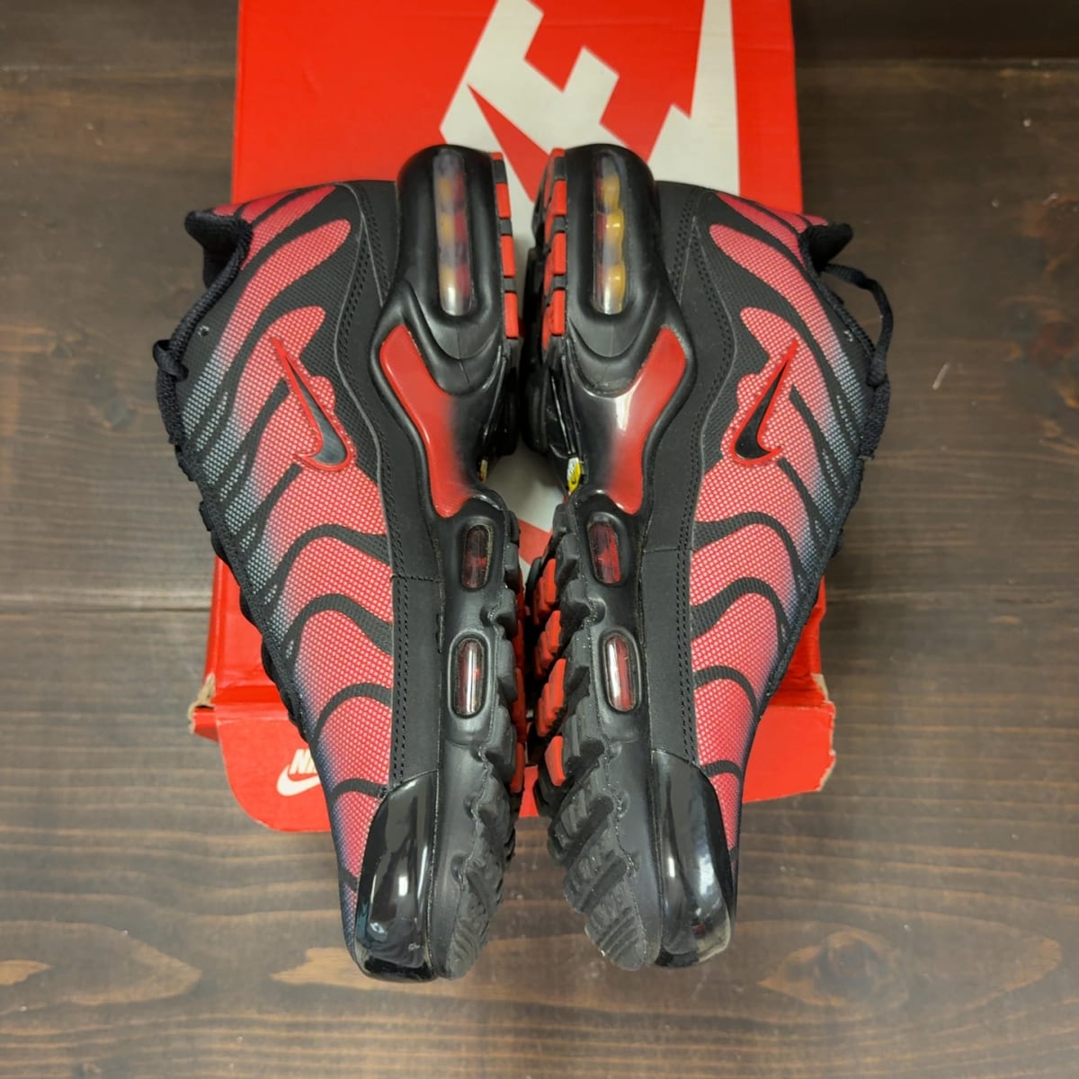 Nike Air Max Plus Bred Reflective Size 9 (Pre-Owned) - aux